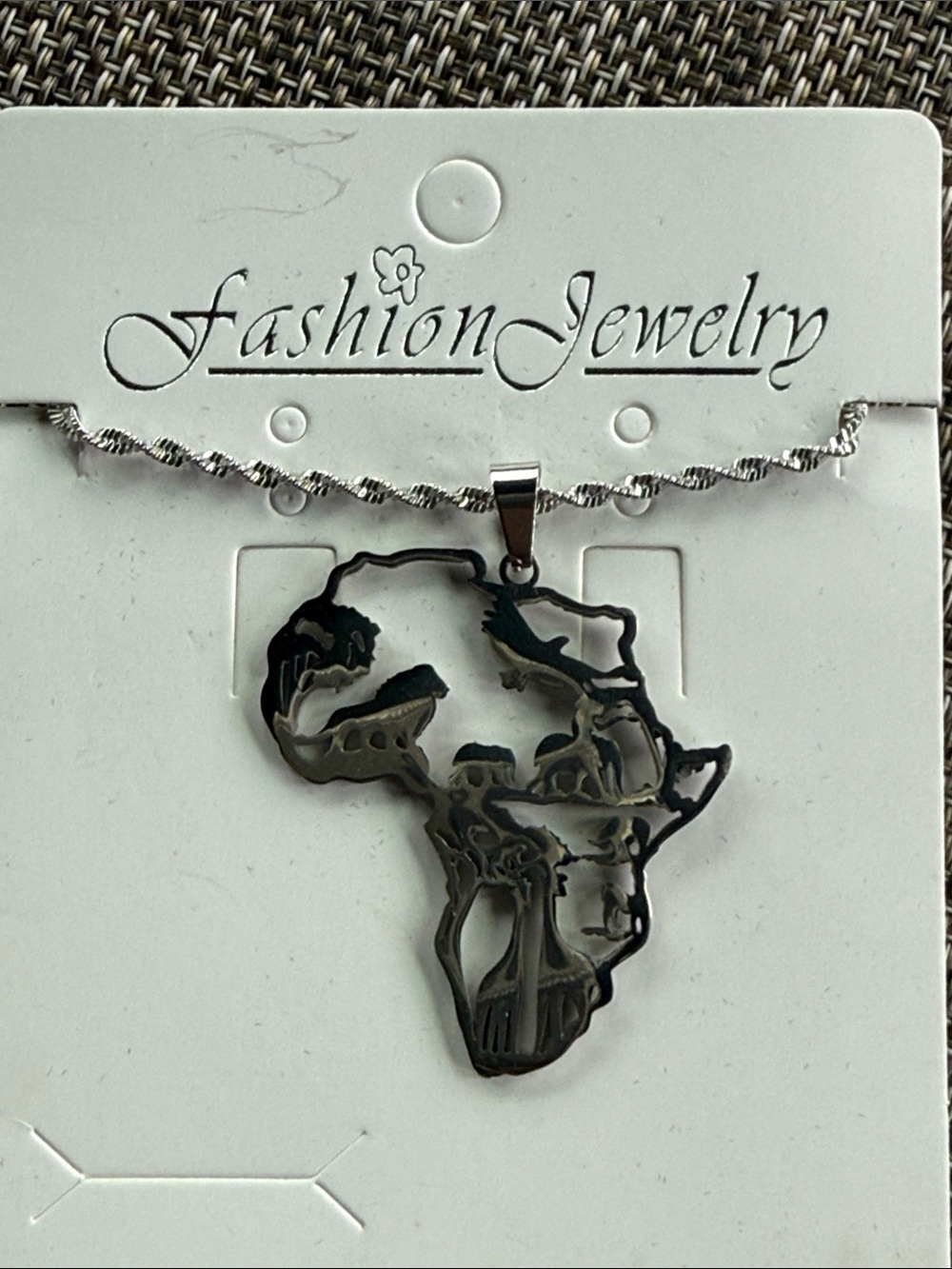 Fashion Jewelry silver Africa Outline Pendant Necklace - Women Jewelry